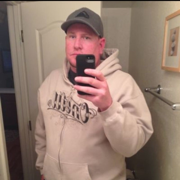 Meet your Posher, Armando - Picture 1 of 1